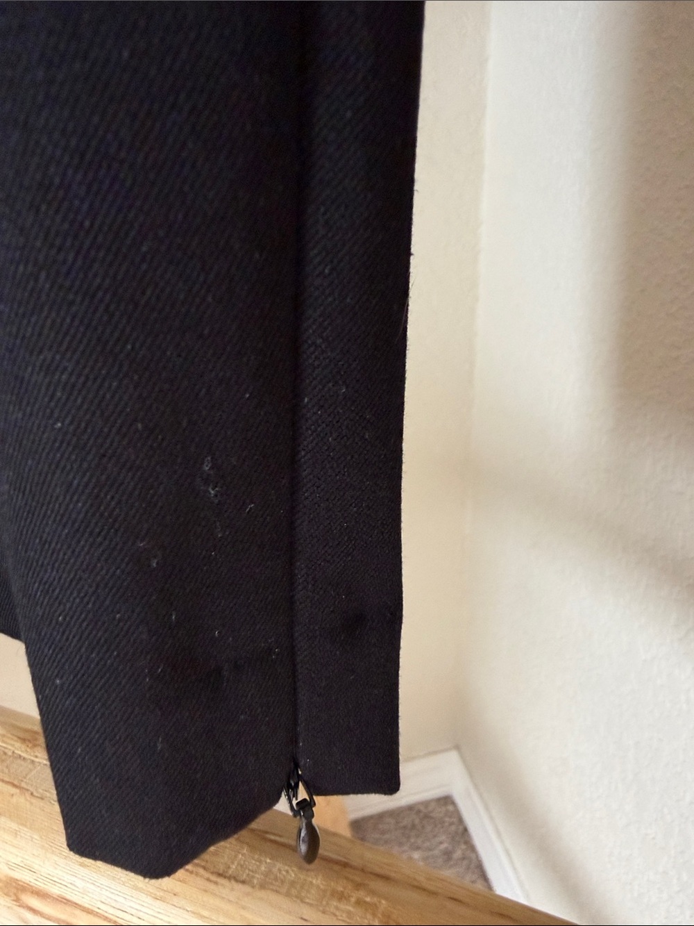 Banana Republic Women’s Sloan Black Straight-Leg Dress Pants - Picture 6 of 9